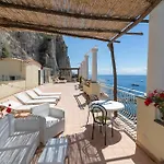 Design Sea View Accessible By 250 Steps *