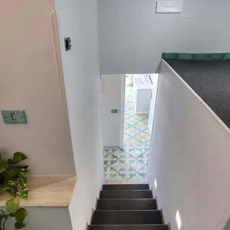 Apartment Design Sea View Accessible By 250 Steps *