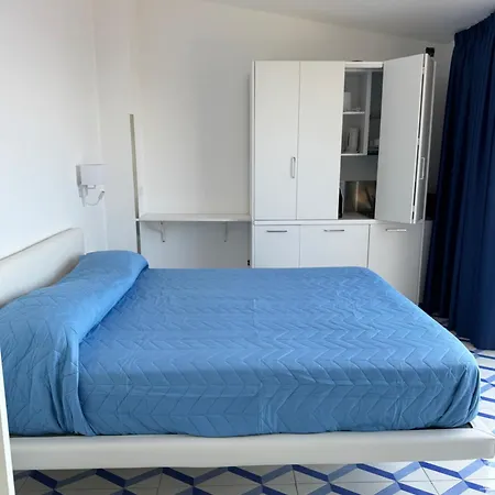 Design Sea View Accessible By 250 Steps Apartment