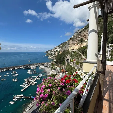 Apartment Design Sea View Accessible By 250 Steps Amalfi