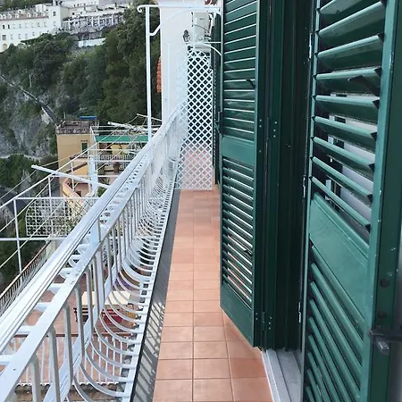 Appartamento Design Sea View Accessible By 250 Steps Amalfi